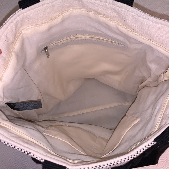 Embellished Shell Canvas Shoulder Tote - Picture 8 of 13